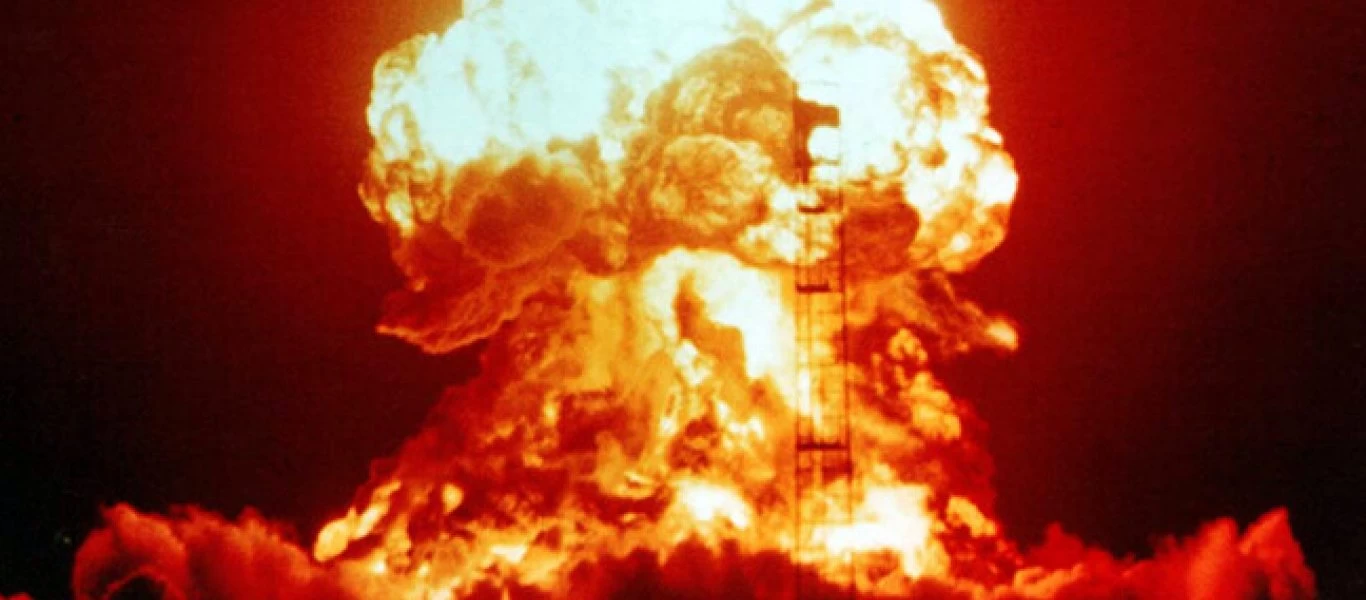 Η Κίνα απειλεί επίσημα με «πυρηνικό βομβαρδισμό» την Ιαπωνία αν επέμβει στη διένεξη με την Ταϊβάν (βίντεο)